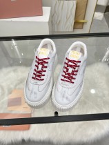 ミュウミュウ靴 Miu Miu 2025新作 厚底カジュアルシューズ