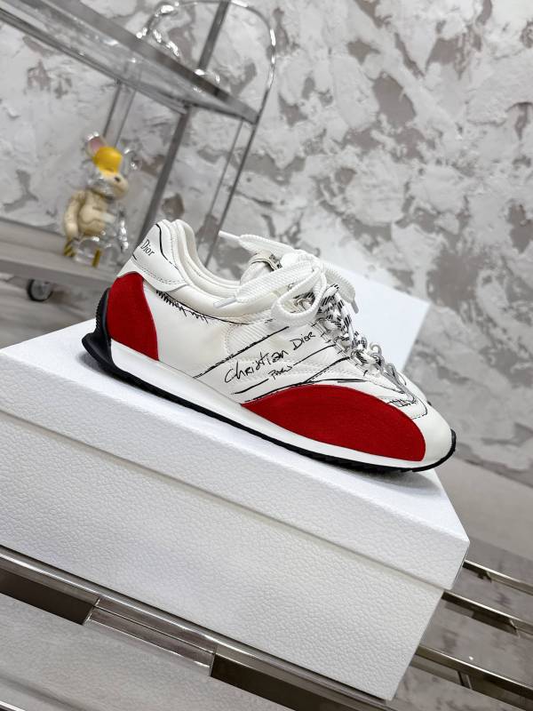 ディオール靴 DIOR 2025新作 スニーカー