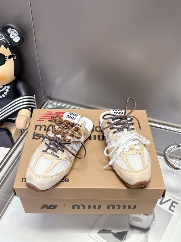 ミュウミュウ靴 Miu Miu 2025新作 スニーカー