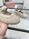 ミュウミュウ靴 Miu Miu 2025新作 シングルシューズ