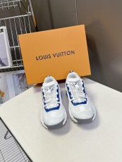 ルイヴィトン靴 LOUIS VUITTON 2025新作 スニーカー