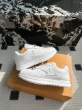 ルイヴィトン靴 LOUIS VUITTON 2025新作 スニーカー
