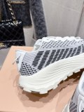 ミュウミュウ靴 Miu Miu 2025新作 スニーカー