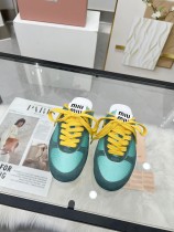 ミュウミュウ靴 Miu Miu 2025新作 カジュアルシューズ