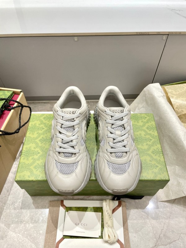 グッチ靴 GUCCI 2025新作 スニーカー