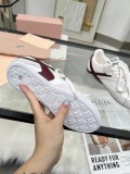 ミュウミュウ靴 Miu Miu 2025新作 カジュアルシューズ