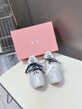 ミュウミュウ靴 Miu Miu 2025新作 スニーカー
