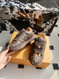 ルイヴィトン靴 LOUIS VUITTON 2025新作 スニーカー