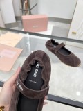 ミュウミュウ靴 Miu Miu 2025新作 シングルシューズ