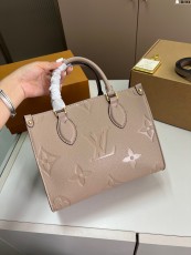 ルイヴィトンバッグ LOUIS VUITTON 2025新作 トートバッグ
