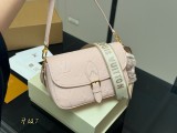ルイヴィトンバッグ LOUIS VUITTON 2025新作 ショルダーバッグ