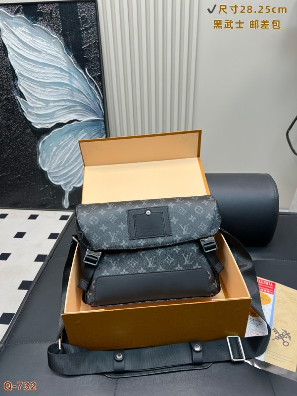 ルイヴィトンバッグ LOUIS VUITTON 2025新作 メッセンジャーバッグ