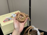 ルイヴィトンバッグ LOUIS VUITTON 2025新作 トートバッグ
