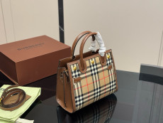 バーバリーバッグ BURBERRY 2025新作 トートバッグ
