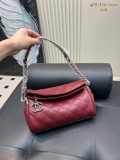 シャネルバッグ CHANEL 2025新作 ショルダーバッグ
