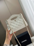 シャネルバッグ CHANEL 2025新作 ハンドバッグ
