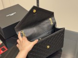 サンローランバッグ Yves Saint Laurent 2025新作 エンベロープバッグ
