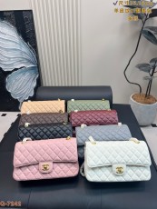 シャネルバッグ CHANEL 2025新作 チェーンバッグ