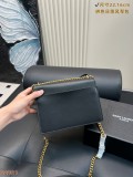 サンローランバッグ Yves Saint Laurent 2025新作 スリングバッグ