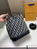 ディオールバッグ DIOR 2025新作 バケットバッグ