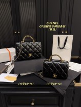 シャネルバッグ CHANEL 2025新作 チェーンバッグ