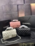 シャネルバッグ CHANEL 2025新作 チェーンバッグ