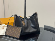 ルイヴィトンバッグ LOUIS VUITTON 2025新作 ショルダーバッグ ルイヴィトンバッグ LOUIS VUITTON 2025新作 ショルダーバッグ