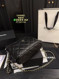 シャネルバッグ CHANEL 2025新作 スリングバッグ