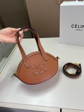 セリーヌバッグ CELINE 2025新作 スリングバッグ
