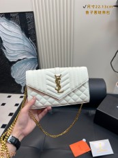 サンローランバッグ Yves Saint Laurent 2025新作 チェーンバッグ