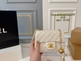 シャネルバッグ CHANEL 2025新作 チェーンバッグ