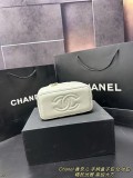 シャネルバッグ CHANEL 2025新作 化粧ポーチ