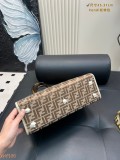 フェンディバッグ FENDI 2025新作 トートバッグ