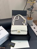 シャネルバッグ CHANEL 2025新作 チェーンバッグ