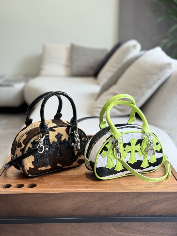 クロムハーツバッグ CHROME HEARTS 2025新作 ショルダーバッグ