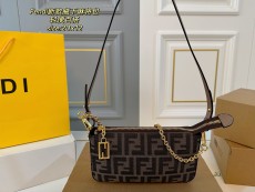 フェンディバッグ FENDI 2025新作 ショルダーバッグ