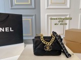 シャネルバッグ CHANEL 2025新作 チェーンバッグ