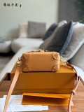 ルイヴィトンバッグ LOUIS VUITTON 2025新作 スリングバッグ