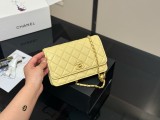 シャネルバッグ CHANEL 2025新作 チェーンバッグ