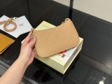 ルイヴィトンバッグ LOUIS VUITTON 2025新作 スリングバッグ