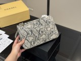 シャネルバッグ CHANEL 2025新作 チェーンバッグ