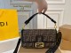 フェンディバッグ FENDI 2025新作 ショルダーバッグ