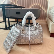 ディオールバッグ DIOR 2025新作 トートバッグ