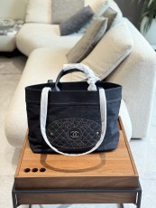 シャネルバッグ CHANEL 2025新作 ショルダーバッグ
