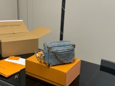 ルイヴィトンバッグ LOUIS VUITTON 2025新作 チェーンバッグ