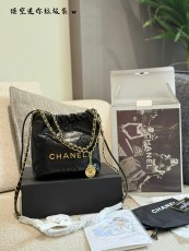 シャネルバッグ CHANEL 2025新作 チェーンバッグ