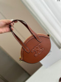 セリーヌバッグ CELINE 2025新作 スリングバッグ