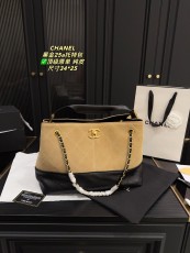 シャネルバッグ CHANEL 2025新作 トートバッグ