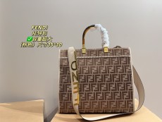 フェンディバッグ FENDI 2025新作 トートバッグ