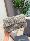 シャネルバッグ CHANEL 2025新作 ショルダーバッグ